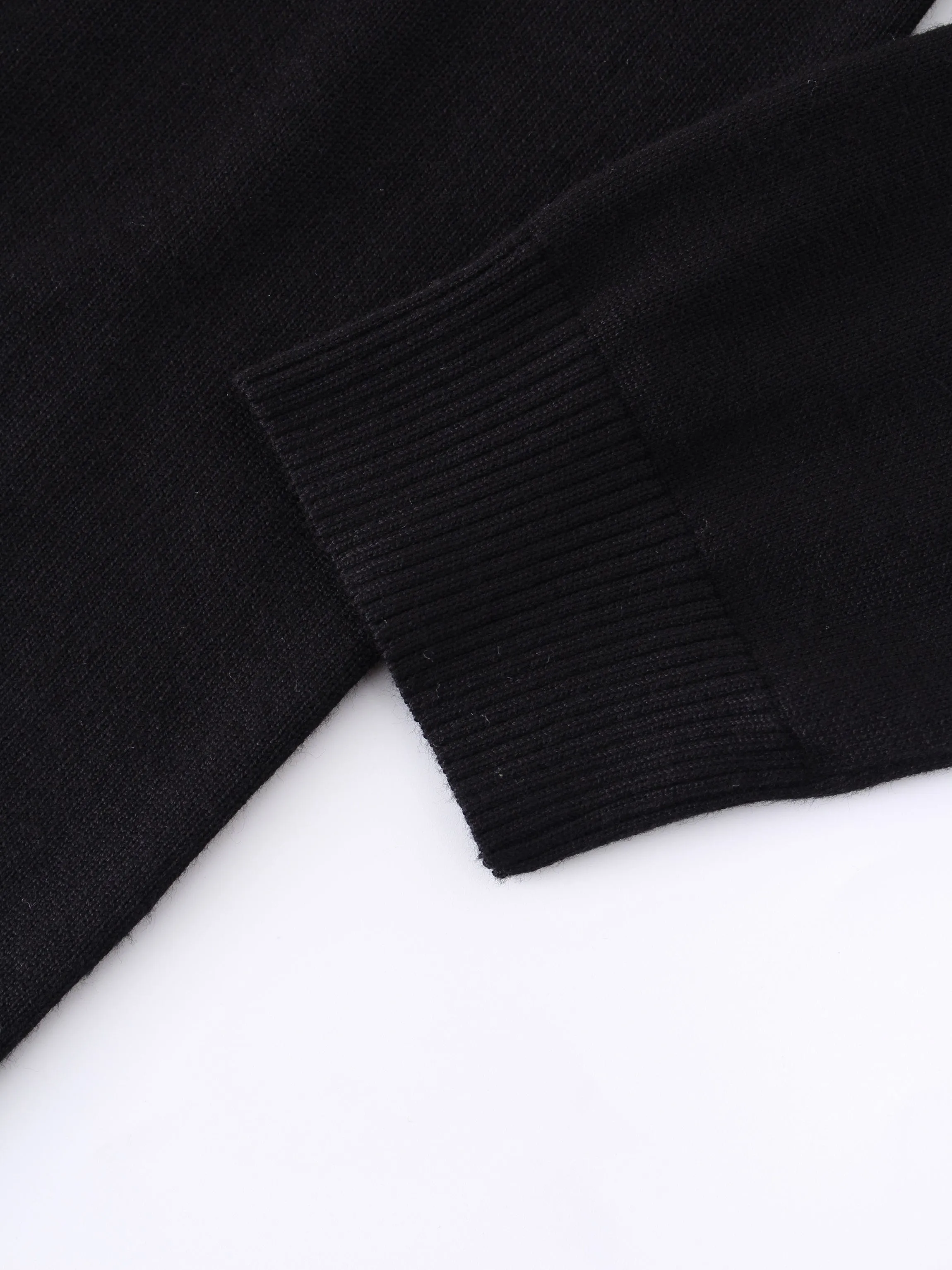 BASIC CREW SWEATER (3Q) - BLACK