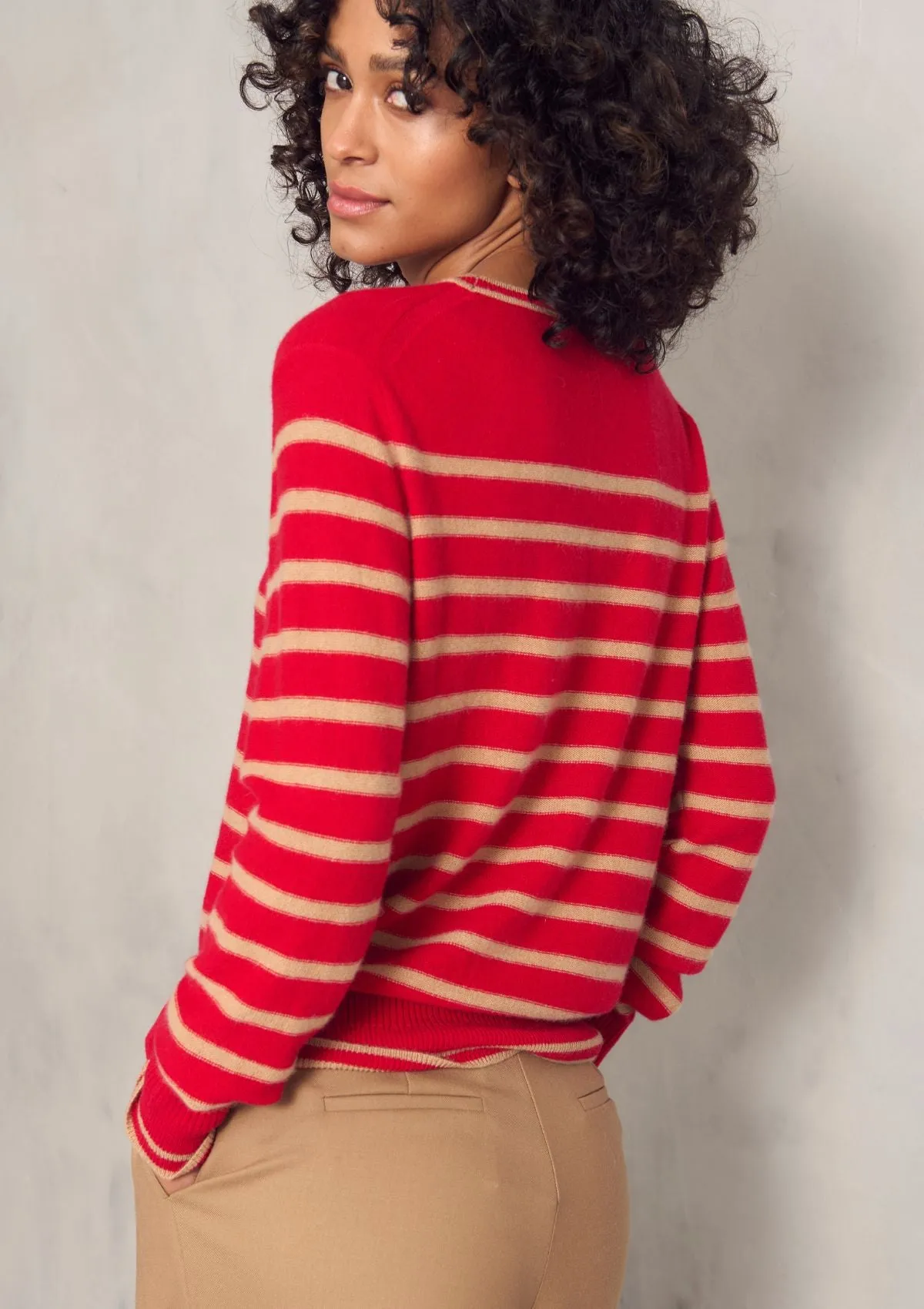 Cashmere Crew Neck Sweater in Crimson Stripe