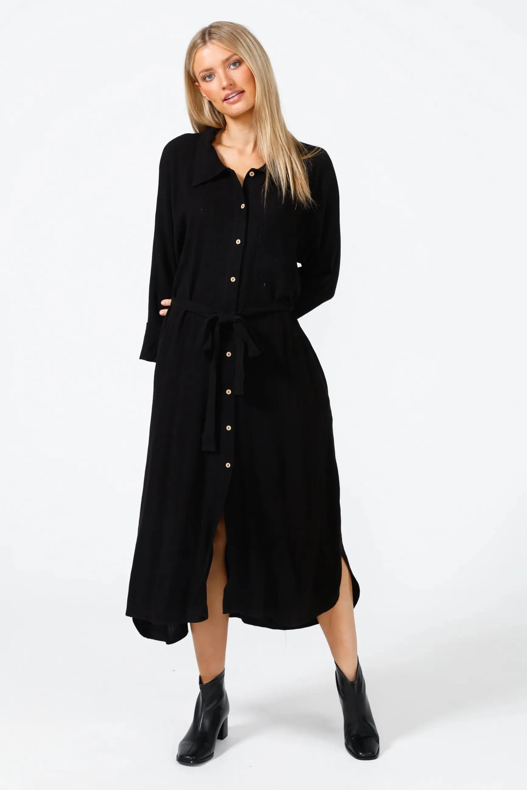 Ines Shirtdress in Black