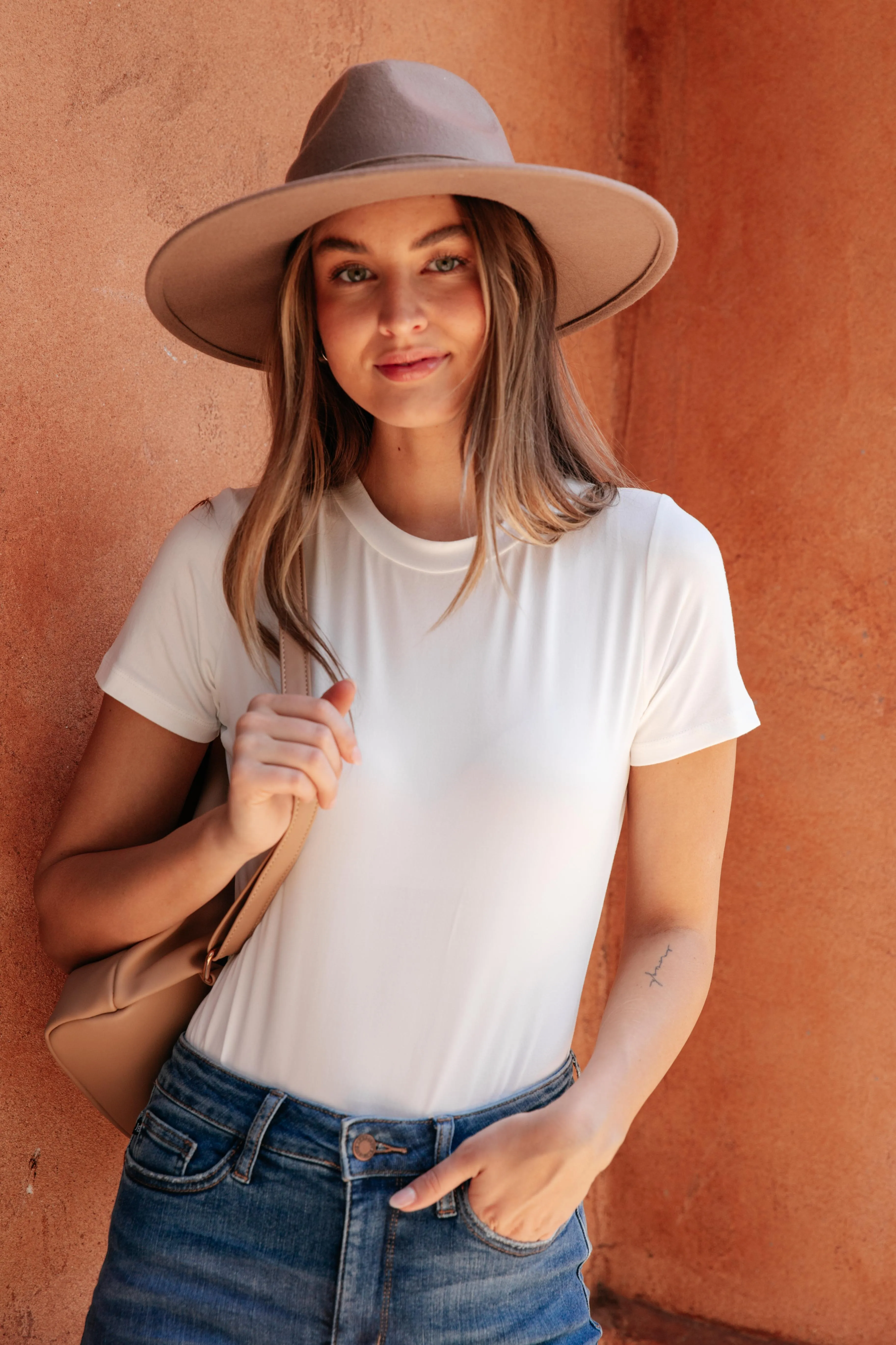 Round Neck Bodysuit In White