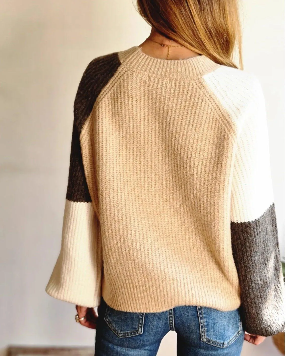 Sweater Ester Camel 30% de Dcto.