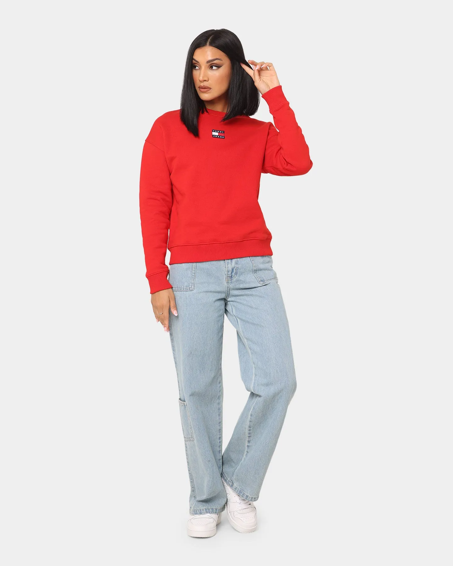 Tommy Jeans Women's Centre Badge Crewneck Deep Crimson